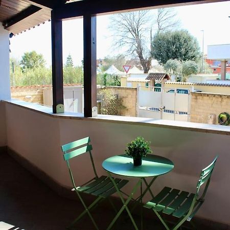 Apartmán The Garden House Fco, Self Check In And Free Private Parking Fiumicino Exteriér fotografie