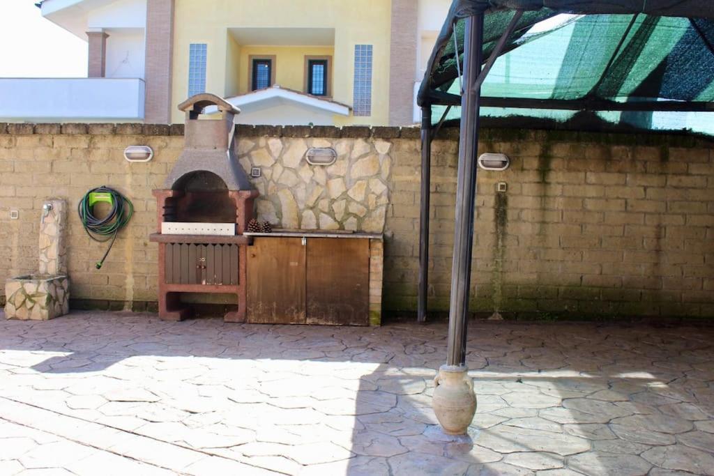 Apartmán The Garden House Fco, Self Check In And Free Private Parking Fiumicino Exteriér fotografie