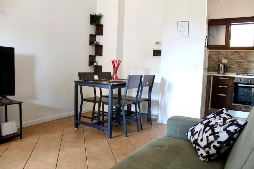 Apartmán The Garden House Fco, Self Check In And Free Private Parking Fiumicino Exteriér fotografie
